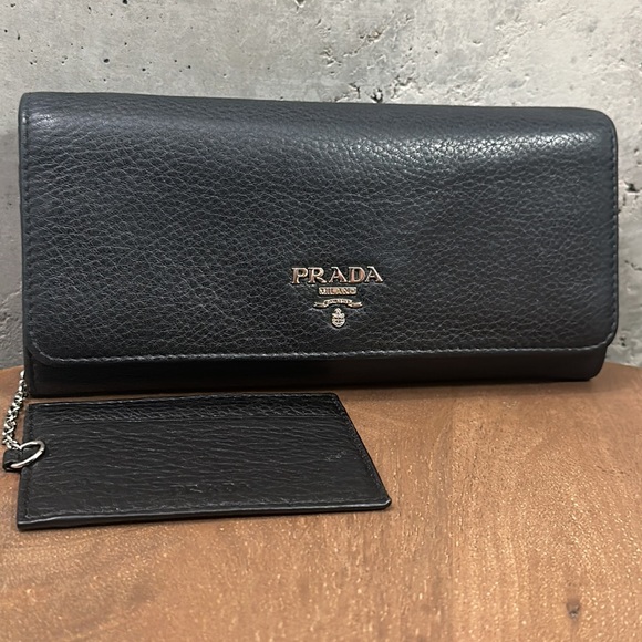 Prada black leather logo wallet clutch case with pass case I’d holder - Picture 1 of 15